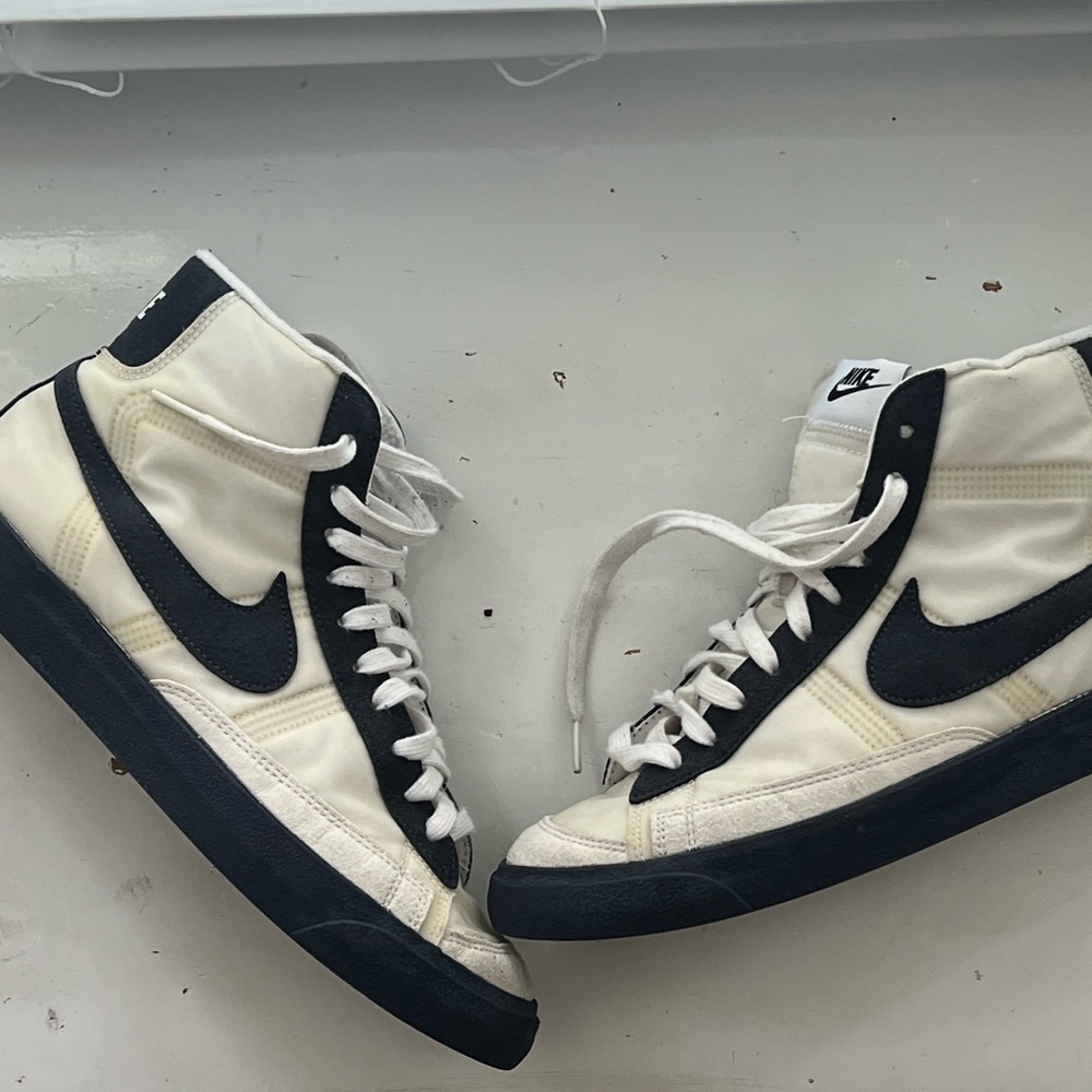Nike Blazer mid 77’ Cozi - Picture 1 of 4